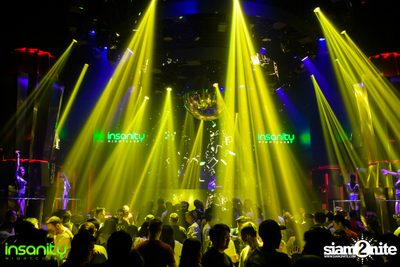 Official DJ Mag Event กับ Klosman ที่ อินเซนิตี้ ไนท์คลับ — photo 18