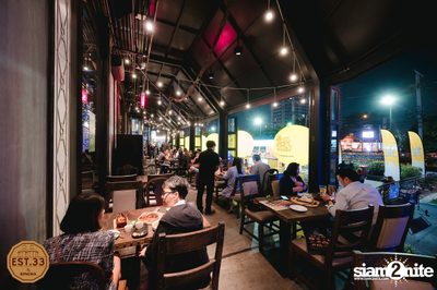 บุรินทร์ บุญวิสุทธิ์ ที่ EST.33 ที่สาขา The Up พระราม 3  — photo 4