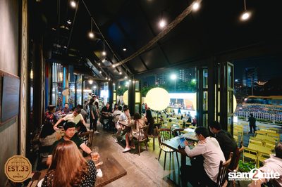 บุรินทร์ บุญวิสุทธิ์ ที่ EST.33 ที่สาขา The Up พระราม 3  — photo 15