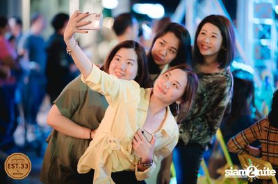 บุรินทร์ บุญวิสุทธิ์ ที่ EST.33 ที่สาขา The Up พระราม 3  — photo 66