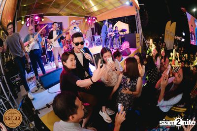 บุรินทร์ บุญวิสุทธิ์ ที่ EST.33 ที่สาขา The Up พระราม 3  — photo 74