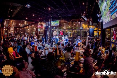 อิ้งค์ วรันธร ที่ EST.33 ที่ สาขา The Nine พระราม 9  — photo 54