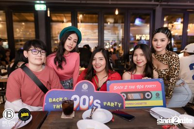 Back 2 the 90s Party ที่ บีกิน บาร์ — photo 8