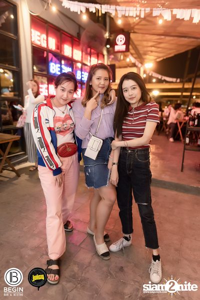 Back 2 the 90s Party ที่ บีกิน บาร์ — photo 27