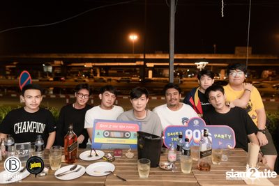 Back 2 the 90s Party ที่ บีกิน บาร์ — photo 31