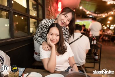 Back 2 the 90s Party ที่ บีกิน บาร์ — photo 35