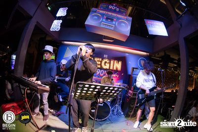 Back 2 the 90s Party ที่ บีกิน บาร์ — photo 48