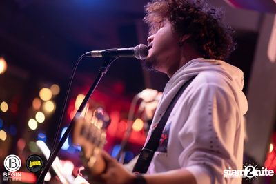 Back 2 the 90s Party ที่ บีกิน บาร์ — photo 53