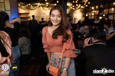 Back 2 the 90s Party ที่ บีกิน บาร์ — photo 64