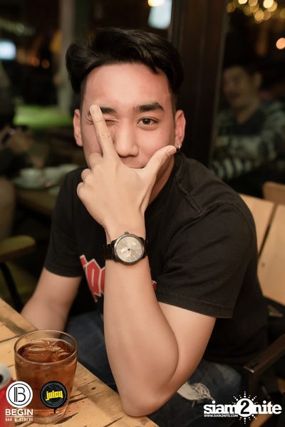 Back 2 the 90s Party ที่ บีกิน บาร์ — photo 66