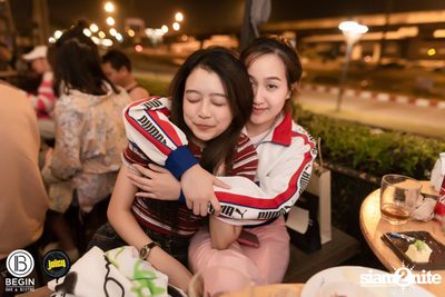 Back 2 the 90s Party ที่ บีกิน บาร์ — photo 76