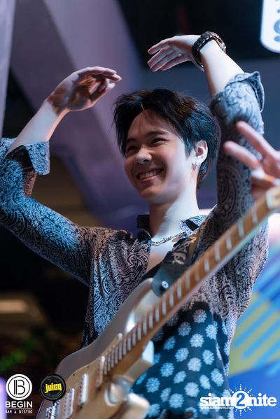 Back 2 the 90s Party ที่ บีกิน บาร์ — photo 99
