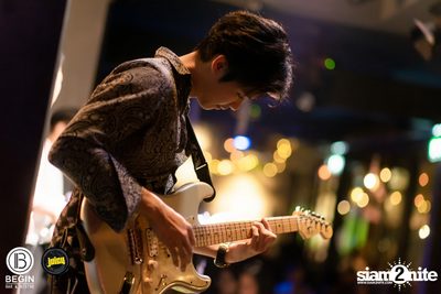 Back 2 the 90s Party ที่ บีกิน บาร์ — photo 103