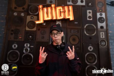 Back 2 the 90s Party ที่ บีกิน บาร์ — photo 106