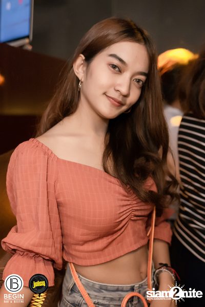 Back 2 the 90s Party ที่ บีกิน บาร์ — photo 116