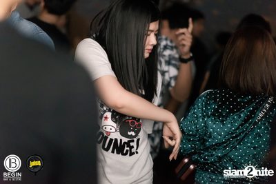 Back 2 the 90s Party ที่ บีกิน บาร์ — photo 118