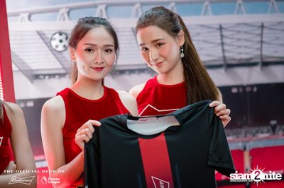 Budweiser Bud Live Party w/ Paradox at Chongjaroen Festival — photo 17