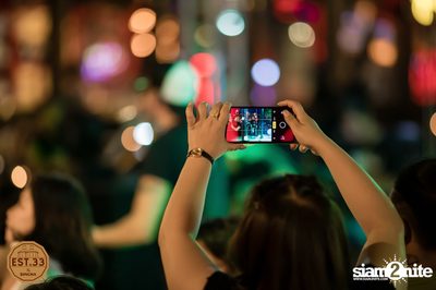 เจ เจตริน ที่ EST.33 | Crystal Design Center — photo 44