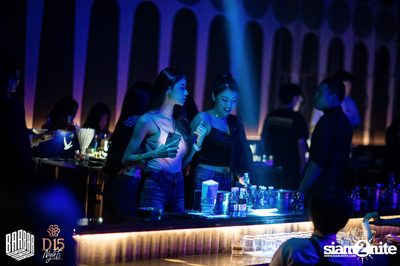 Friday Night at BARBARBAR — photo 69