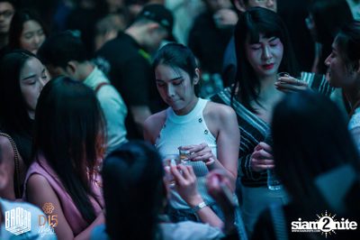 Friday Night at BARBARBAR — photo 71