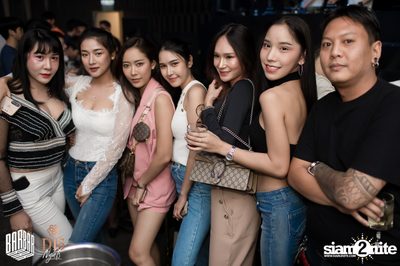 Friday Night at BARBARBAR — photo 77