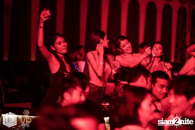 Friday Night at BARBARBAR — photo 105