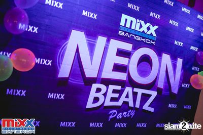 Neon BeatZ Party at MIXX Bangkok — photo 10