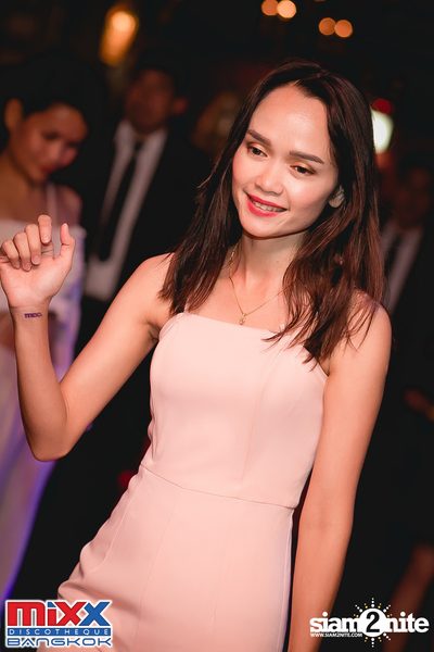Neon BeatZ Party at MIXX Bangkok — photo 31