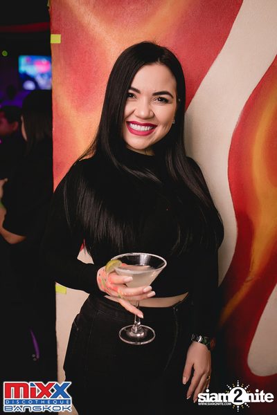 Neon BeatZ Party at MIXX Bangkok — photo 34