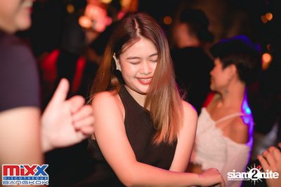 Neon BeatZ Party at MIXX Bangkok — photo 45
