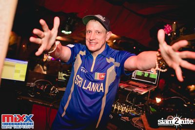 Neon BeatZ Party at MIXX Bangkok — photo 56