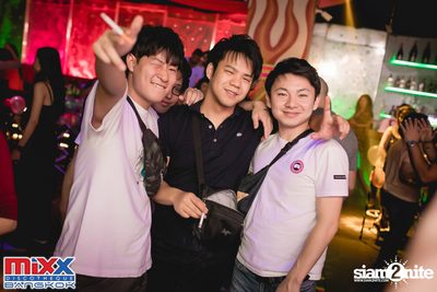 Neon BeatZ Party at MIXX Bangkok — photo 58