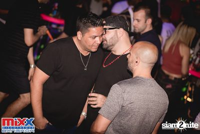 Neon BeatZ Party at MIXX Bangkok — photo 65