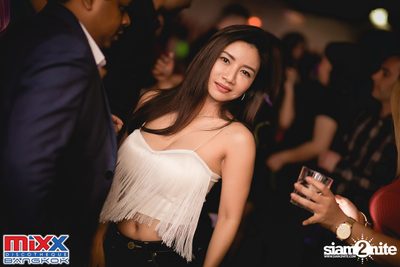 Neon BeatZ Party at MIXX Bangkok — photo 70