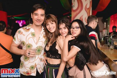 Neon BeatZ Party at MIXX Bangkok — photo 75