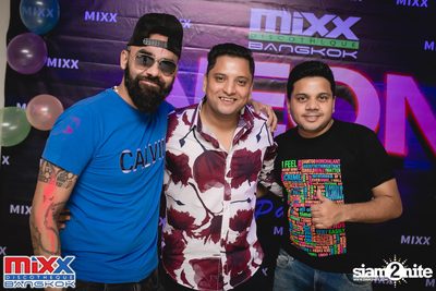 Neon BeatZ Party at MIXX Bangkok — photo 83