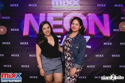 Neon BeatZ Party at MIXX Bangkok — photo 85