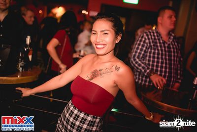 Neon BeatZ Party at MIXX Bangkok — photo 96