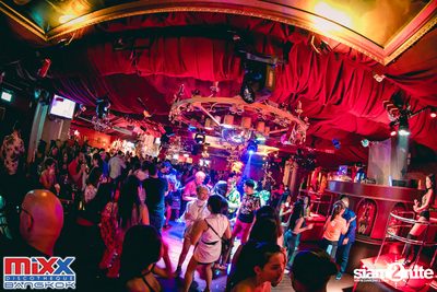 Neon BeatZ Party at MIXX Bangkok — photo 102