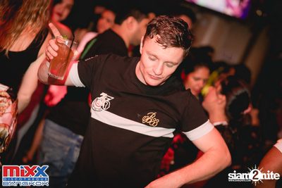 Neon BeatZ Party at MIXX Bangkok — photo 112