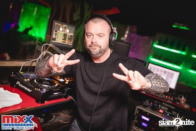 Neon BeatZ Party at MIXX Bangkok — photo 120