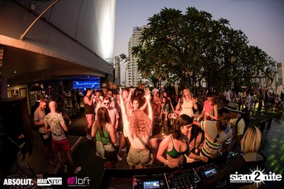 Splash Pool Party at Aloft Bangkok Sukhumvit Soi 11 — photo 88