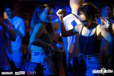 Splash Pool Party at Aloft Bangkok Sukhumvit Soi 11 — photo 96
