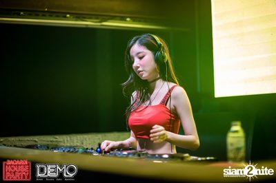 Bacardi House Party presents DJ Sura at DEMO — photo 127