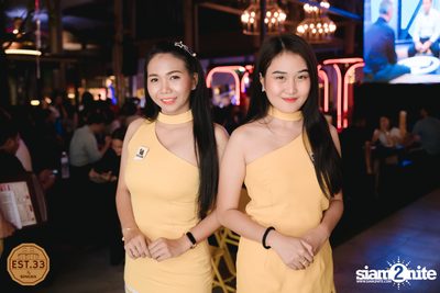 Atom Chanakan ที่ EST.33 CDC — photo 31