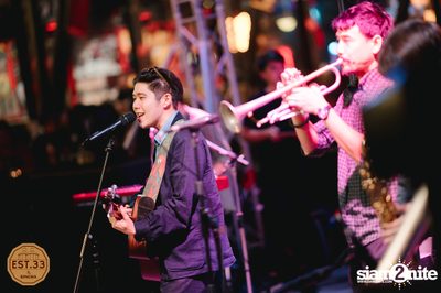 Atom Chanakan ที่ EST.33 CDC — photo 44