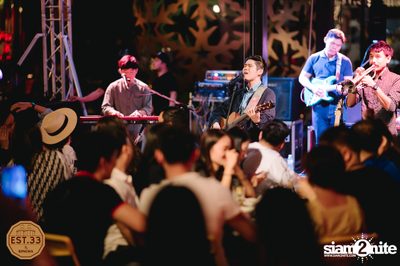 Atom Chanakan ที่ EST.33 CDC — photo 45