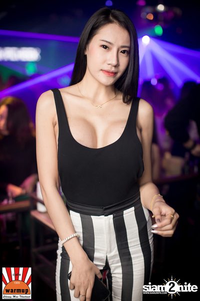 Maurice West ที่ Warmup Cafe Chiangmai — photo 19