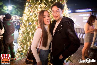 Maurice West ที่ Warmup Cafe Chiangmai — photo 30