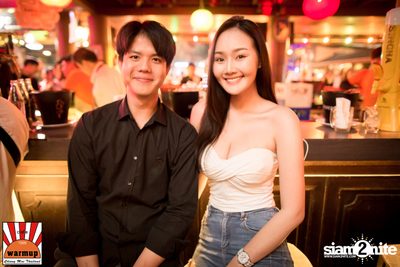 Maurice West ที่ Warmup Cafe Chiangmai — photo 34